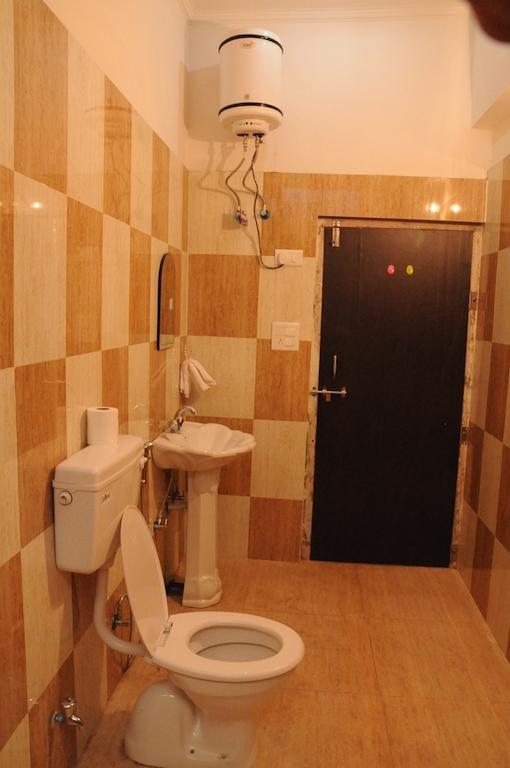 בהאראטפור Hotel The Raj Palace מראה חיצוני תמונה